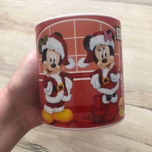 Disney Minnie, Mickey, & Friends Giant Ceramic Mug